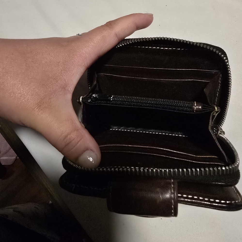 Dooney & Bourke Black Leather Wallet - Picture 7 of 7